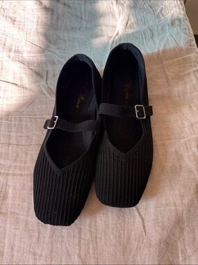 Women’s Black Mary Jane Knit Flats